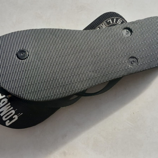 Chinelo Preto INSANOS MC ( numero 39 )